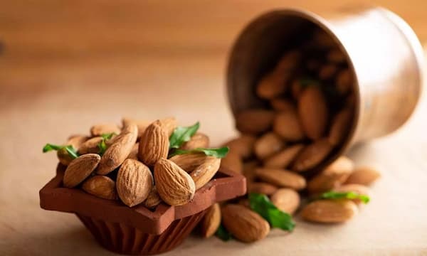 تصویر 2 از قیمت بادام درختی آجیلی + خرید باور نکردنی
